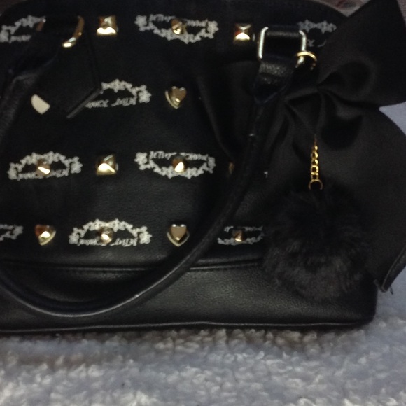 Betsey Johnson Handbags - Betsey Johnson Pocketbook Purse